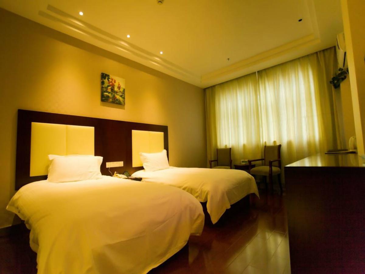 Greentree Inn Beijing Daxing Huangcun Qingyuan Road Metro Station Express Hotel Esterno foto