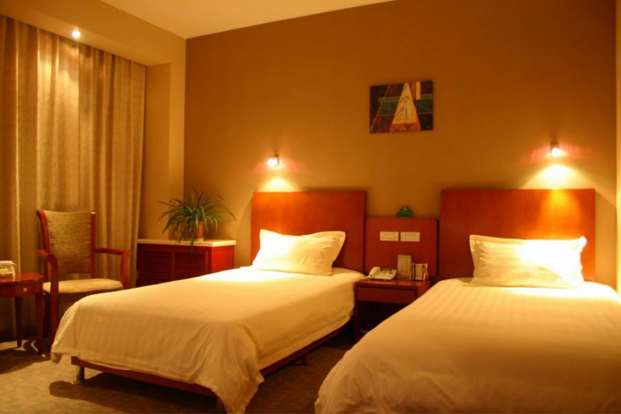 Greentree Inn Beijing Daxing Huangcun Qingyuan Road Metro Station Express Hotel Esterno foto