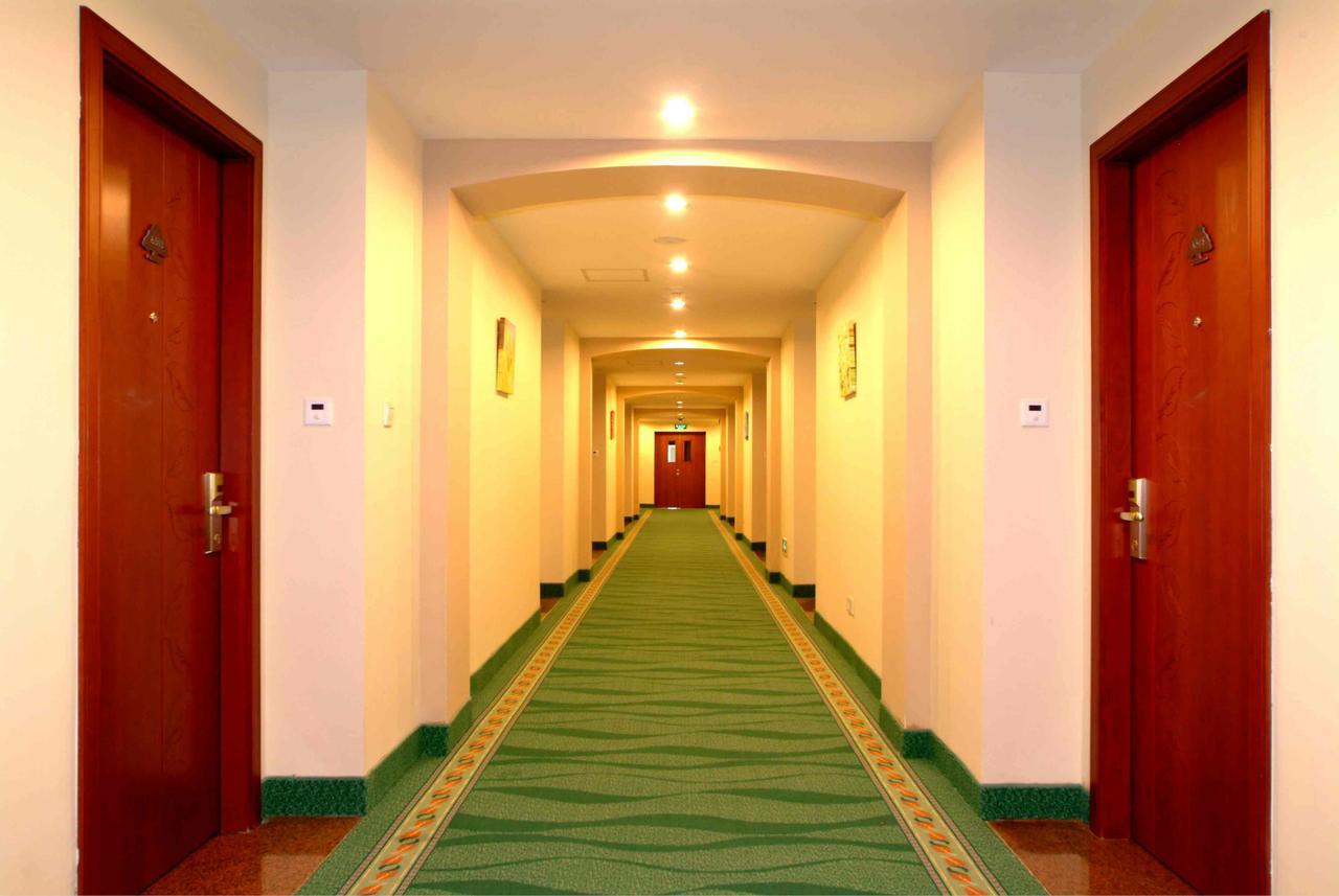 Greentree Inn Beijing Daxing Huangcun Qingyuan Road Metro Station Express Hotel Esterno foto