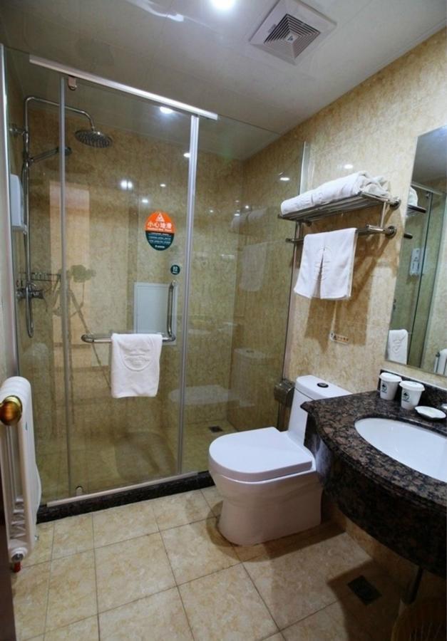 Greentree Inn Beijing Daxing Huangcun Qingyuan Road Metro Station Express Hotel Esterno foto
